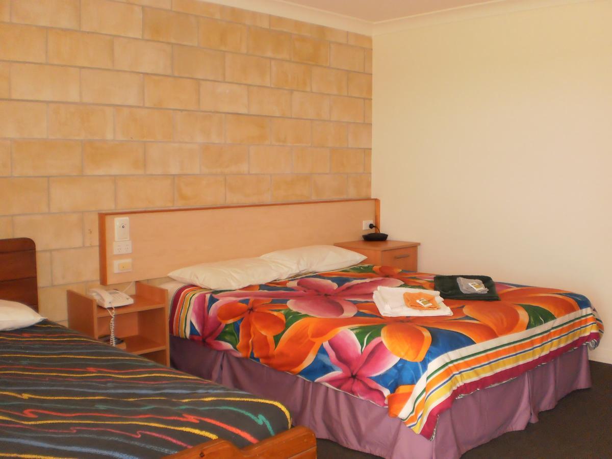 Country View Motel Ilbilbie Ngoại thất bức ảnh